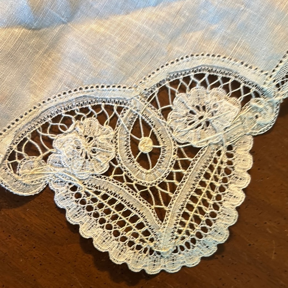 Chic Lace-Edged Handkerchief